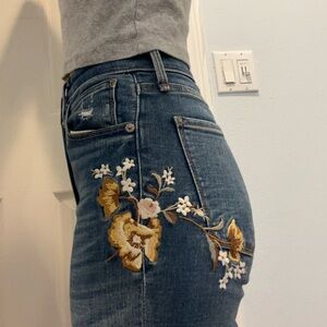 Abercrombie & Fitch High Rise Super Skinny Ankle Floral Embroidery Jeans